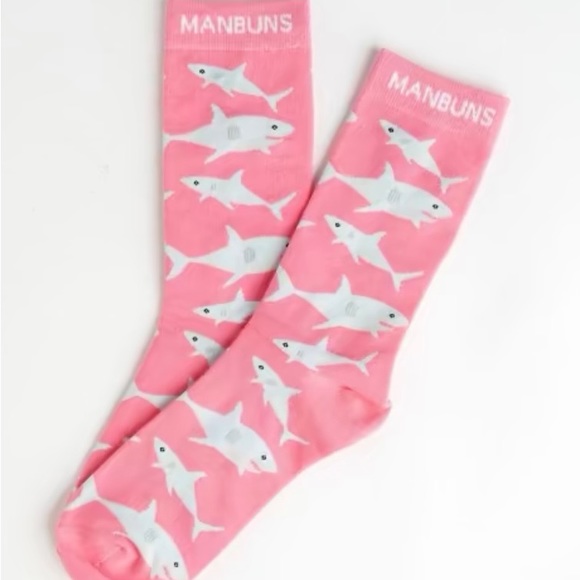 MANBUNS Other - NWT Shark 🦈 Socks 🧦